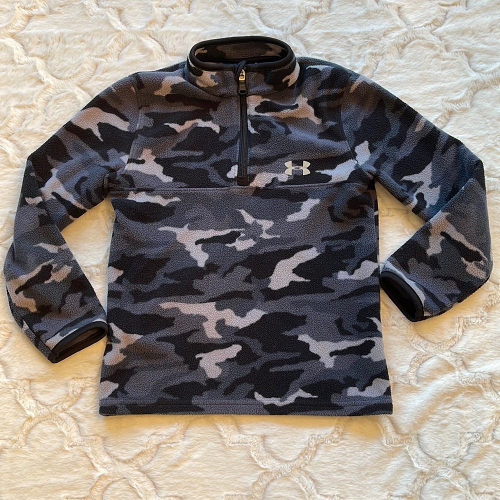 Under Armour fleece jacket size 6